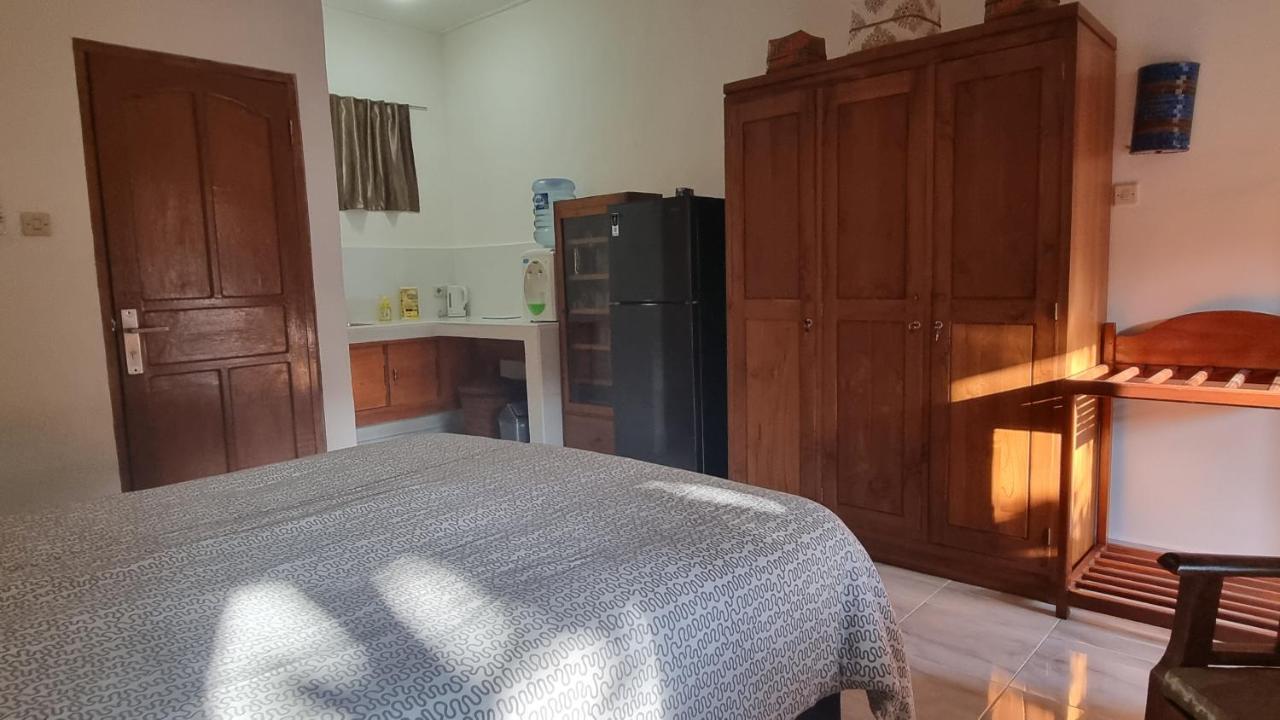 Catra Homestay Beach Apartments チャンディダサ エクステリア 写真
